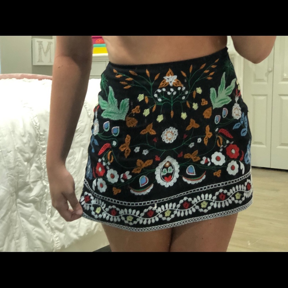 floral mini skirt
